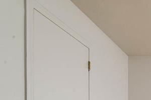 8255 S Maryland Ave Apartments Chicago Bedroom